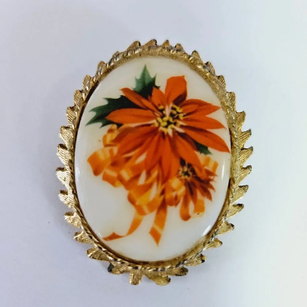 Vintage '50s Signed Dodds Painted Porcelain Gold Tone Poinsettia Pin Brooch 2